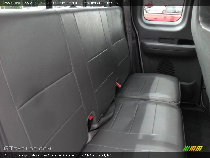 Silver Metallic / Medium Graphite Grey 2003 Ford F150 XL SuperCab 4x4