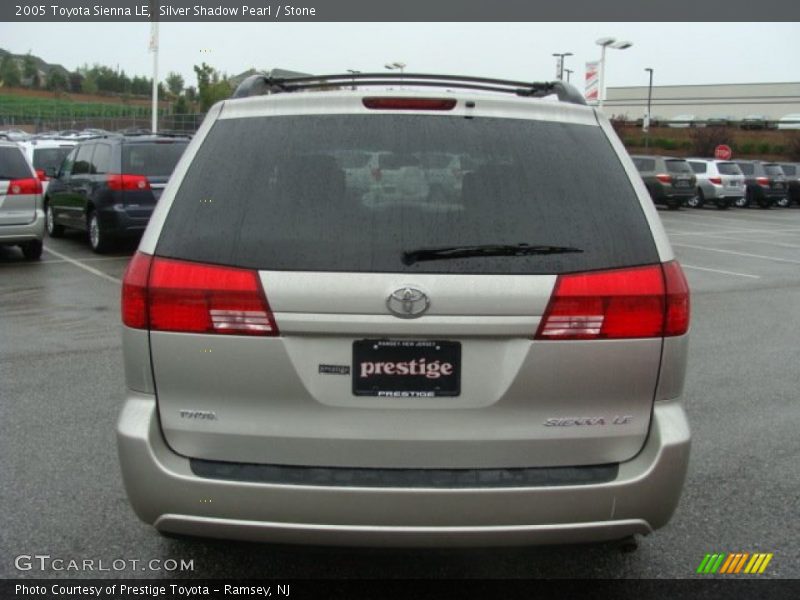 Silver Shadow Pearl / Stone 2005 Toyota Sienna LE