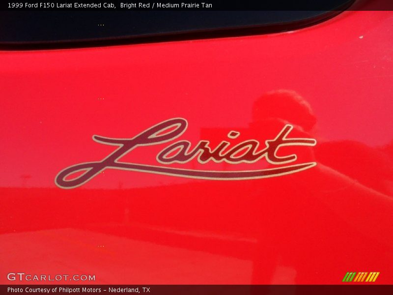  1999 F150 Lariat Extended Cab Logo