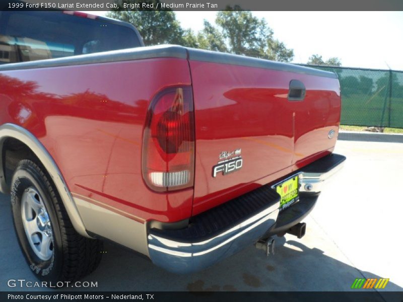 Bright Red / Medium Prairie Tan 1999 Ford F150 Lariat Extended Cab