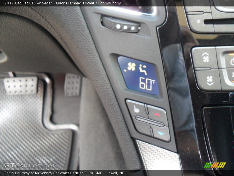 Controls of 2012 CTS -V Sedan
