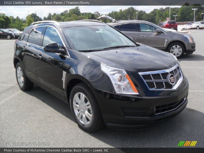 Front 3/4 View of 2012 SRX Luxury