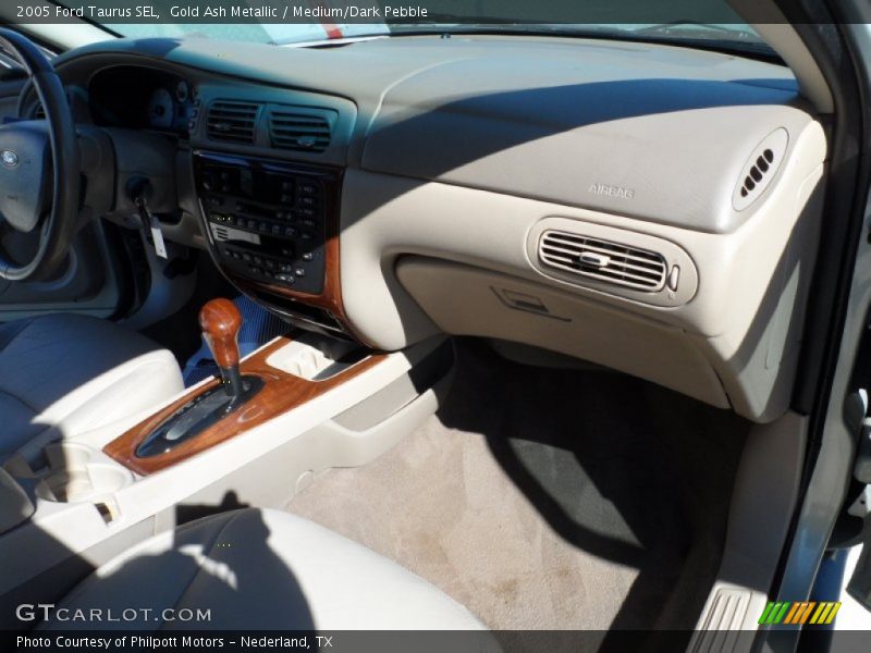 Gold Ash Metallic / Medium/Dark Pebble 2005 Ford Taurus SEL