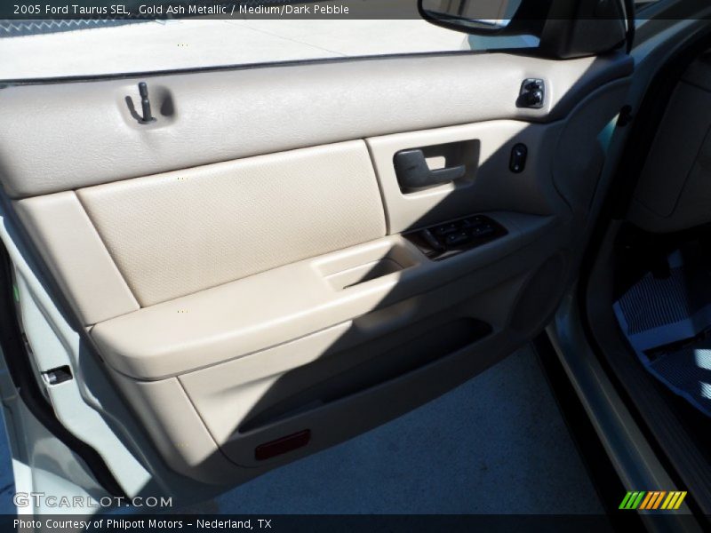 Gold Ash Metallic / Medium/Dark Pebble 2005 Ford Taurus SEL
