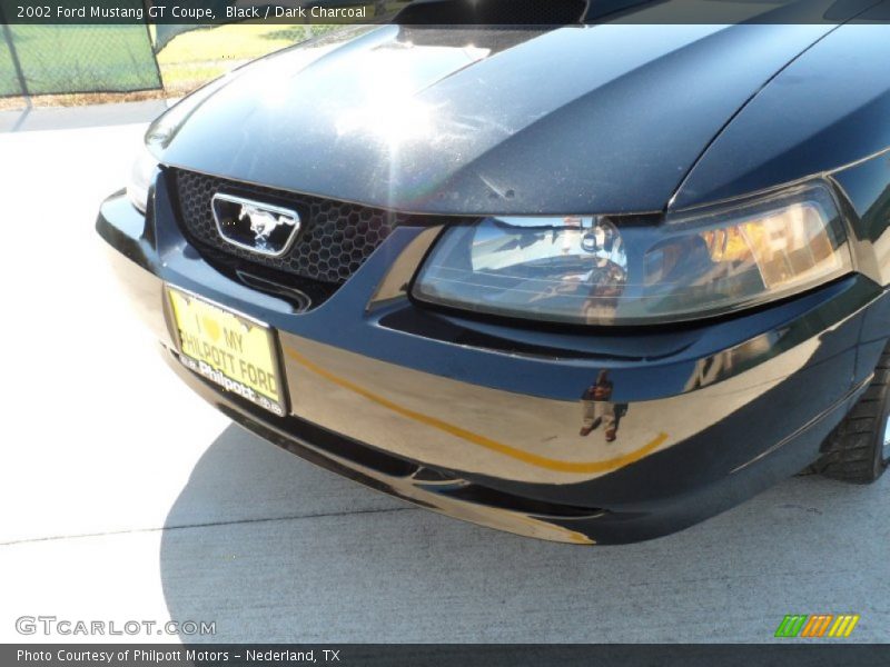 Black / Dark Charcoal 2002 Ford Mustang GT Coupe