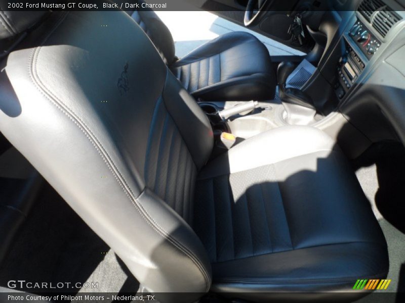 Black / Dark Charcoal 2002 Ford Mustang GT Coupe