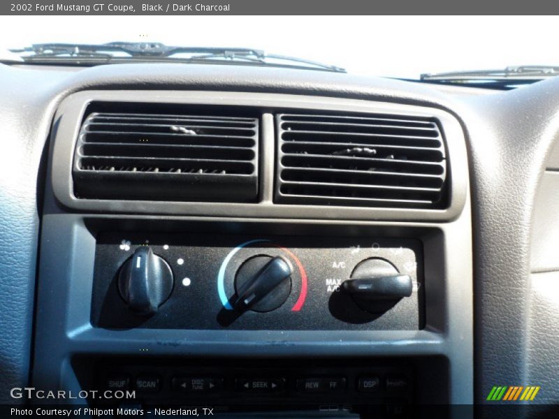 Black / Dark Charcoal 2002 Ford Mustang GT Coupe