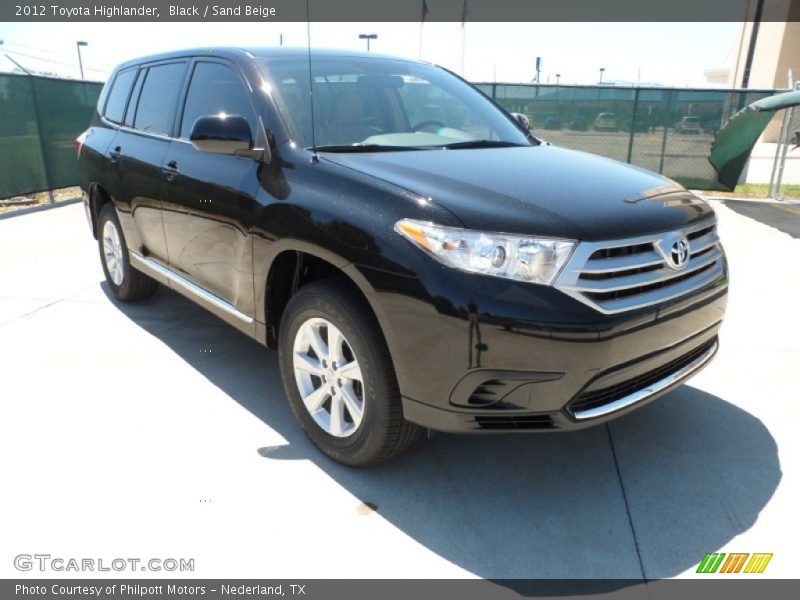 Black / Sand Beige 2012 Toyota Highlander