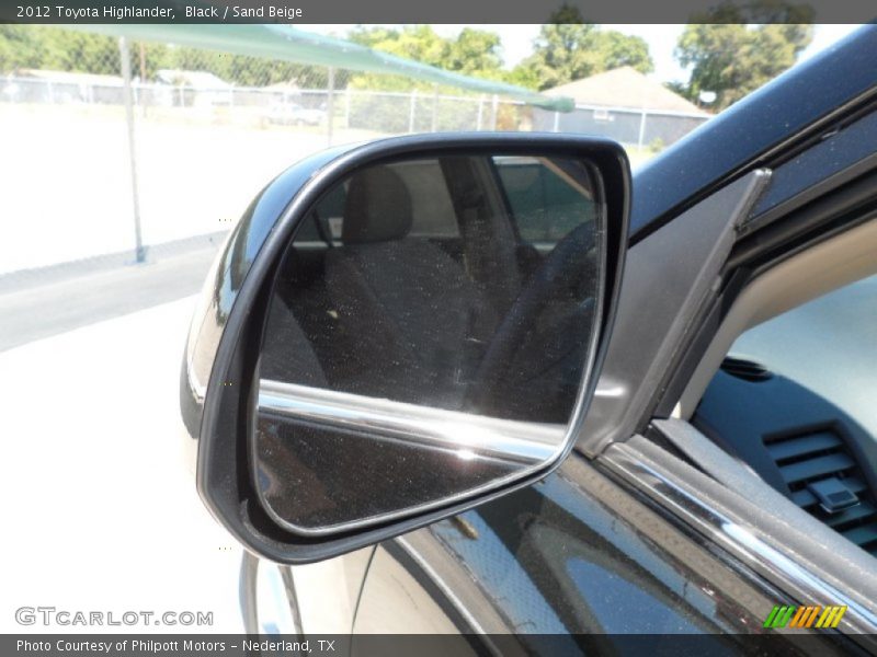 Black / Sand Beige 2012 Toyota Highlander