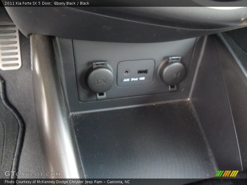 Ebony Black / Black 2011 Kia Forte SX 5 Door