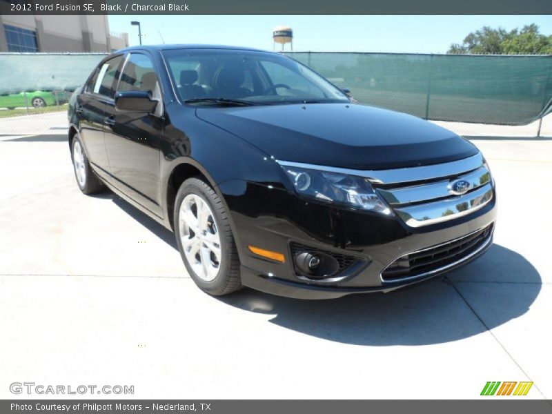 Black / Charcoal Black 2012 Ford Fusion SE