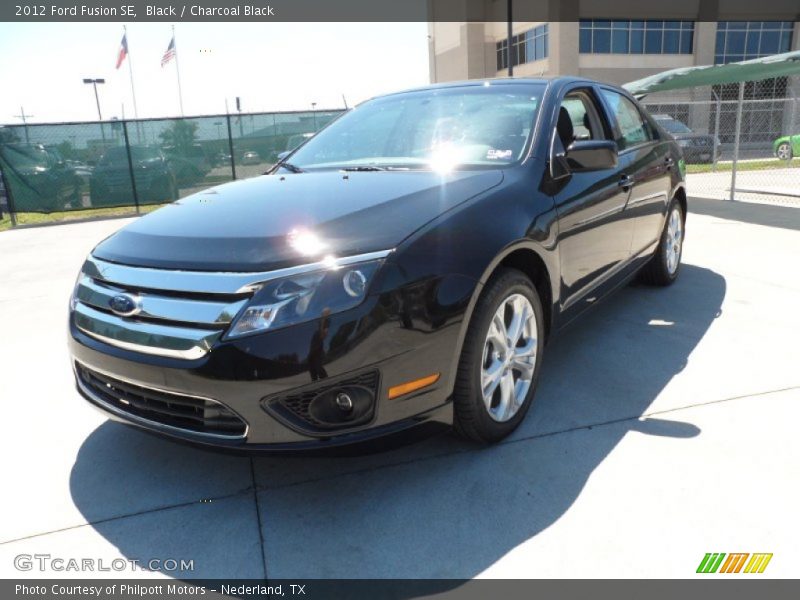Black / Charcoal Black 2012 Ford Fusion SE