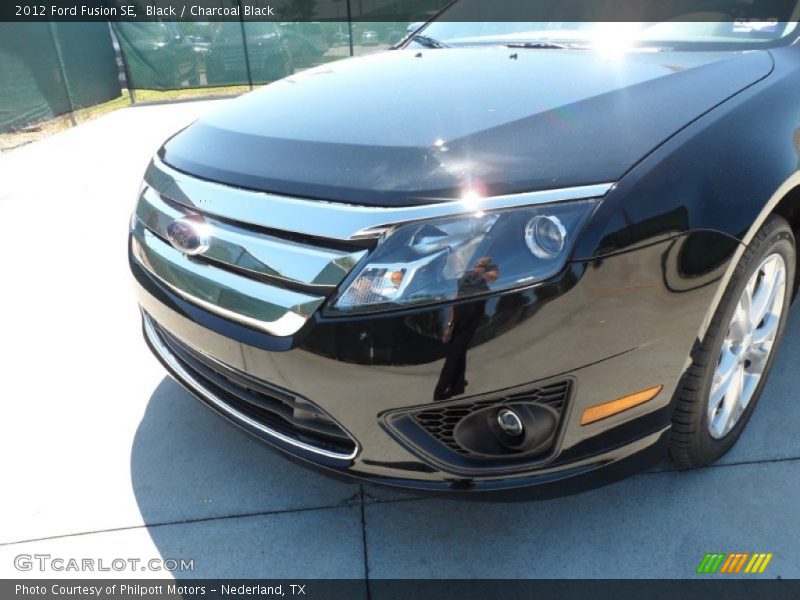 Black / Charcoal Black 2012 Ford Fusion SE