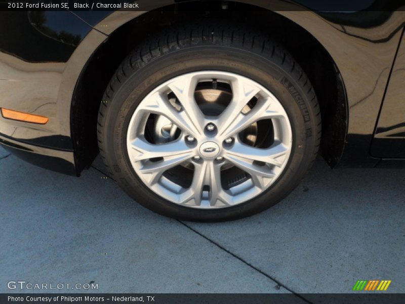Black / Charcoal Black 2012 Ford Fusion SE