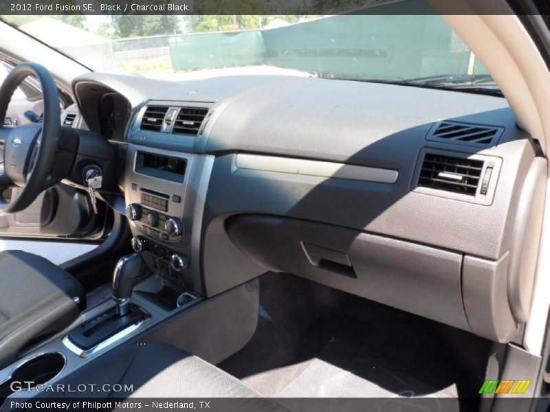 Black / Charcoal Black 2012 Ford Fusion SE