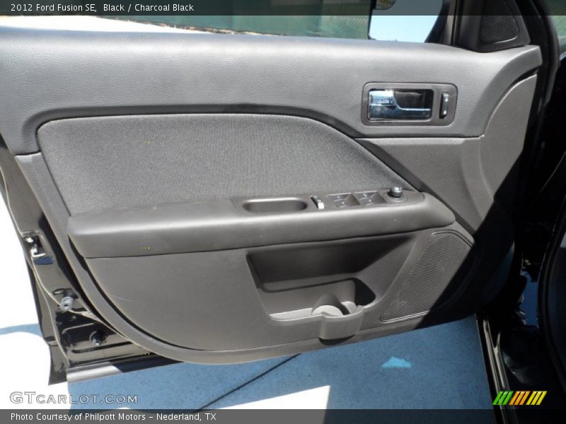 Black / Charcoal Black 2012 Ford Fusion SE