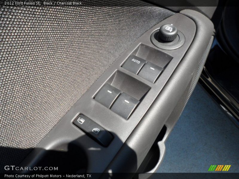 Black / Charcoal Black 2012 Ford Fusion SE