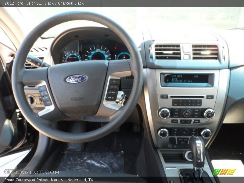 Black / Charcoal Black 2012 Ford Fusion SE