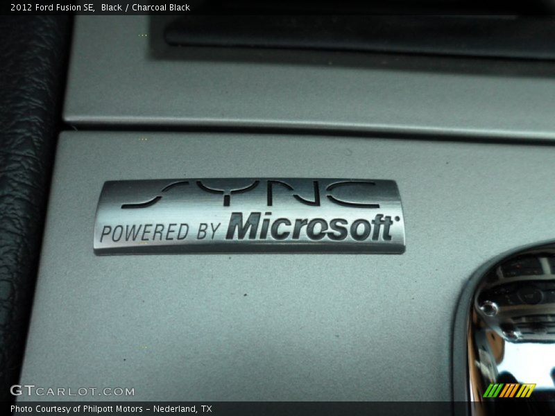 Black / Charcoal Black 2012 Ford Fusion SE