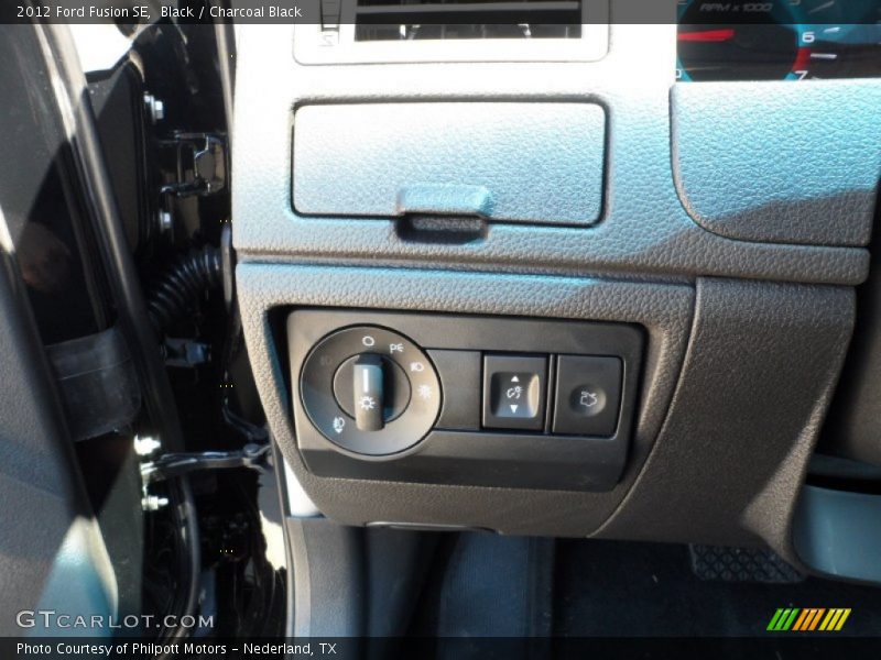 Black / Charcoal Black 2012 Ford Fusion SE