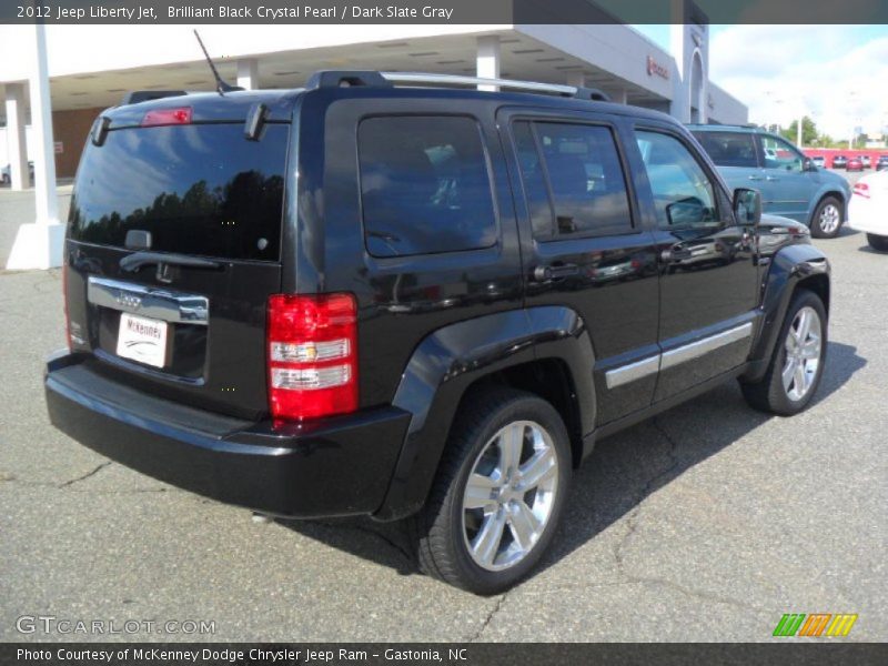Brilliant Black Crystal Pearl / Dark Slate Gray 2012 Jeep Liberty Jet