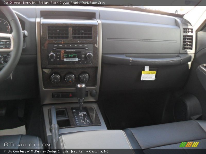 Brilliant Black Crystal Pearl / Dark Slate Gray 2012 Jeep Liberty Jet