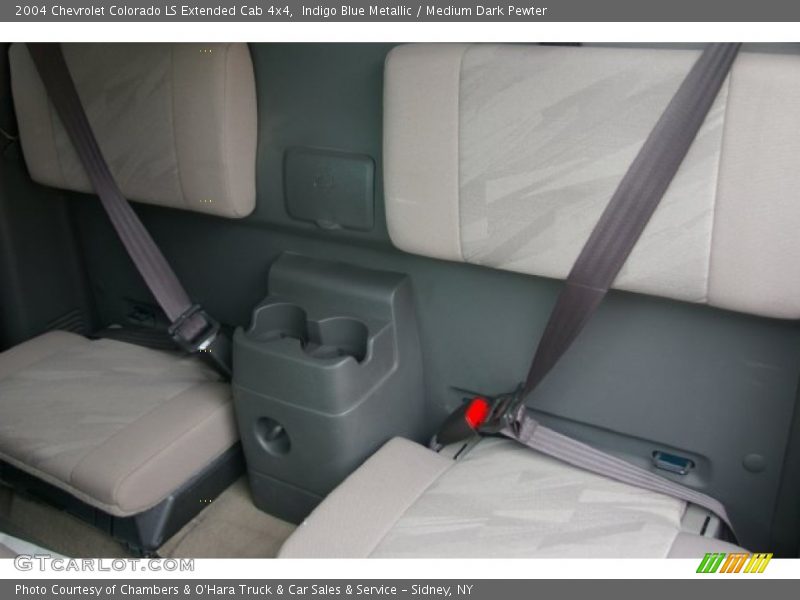Indigo Blue Metallic / Medium Dark Pewter 2004 Chevrolet Colorado LS Extended Cab 4x4