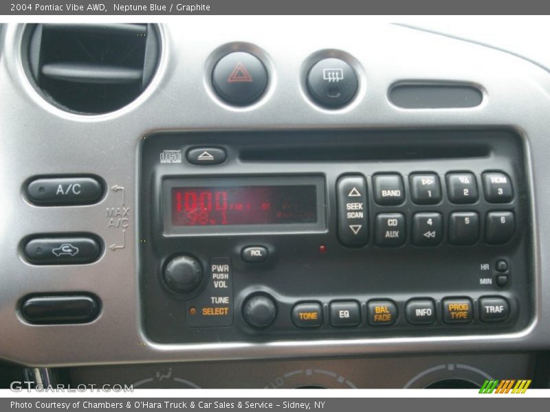 Audio System of 2004 Vibe AWD