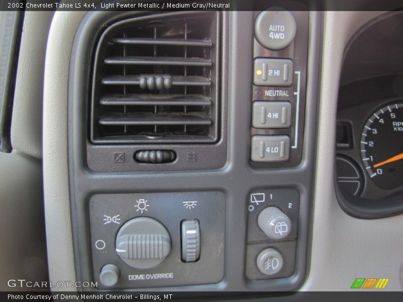 Light Pewter Metallic / Medium Gray/Neutral 2002 Chevrolet Tahoe LS 4x4