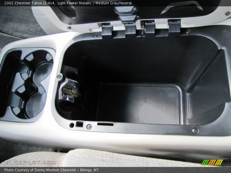 Light Pewter Metallic / Medium Gray/Neutral 2002 Chevrolet Tahoe LS 4x4
