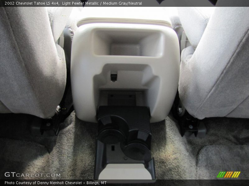 Light Pewter Metallic / Medium Gray/Neutral 2002 Chevrolet Tahoe LS 4x4