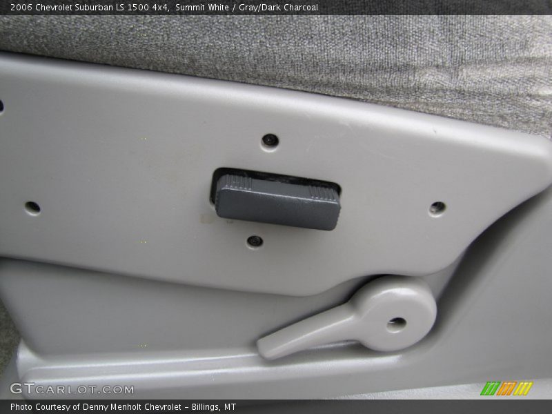 Summit White / Gray/Dark Charcoal 2006 Chevrolet Suburban LS 1500 4x4