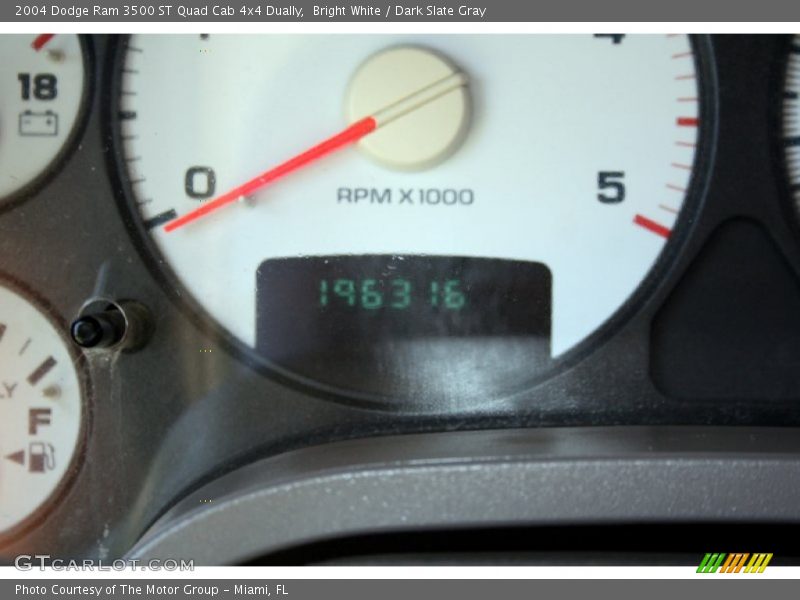 Bright White / Dark Slate Gray 2004 Dodge Ram 3500 ST Quad Cab 4x4 Dually