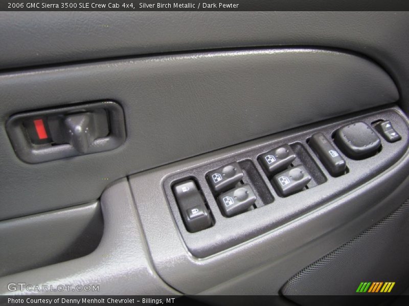 Controls of 2006 Sierra 3500 SLE Crew Cab 4x4