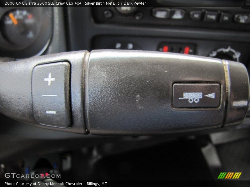 Controls of 2006 Sierra 3500 SLE Crew Cab 4x4