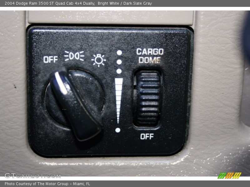 Controls of 2004 Ram 3500 ST Quad Cab 4x4 Dually