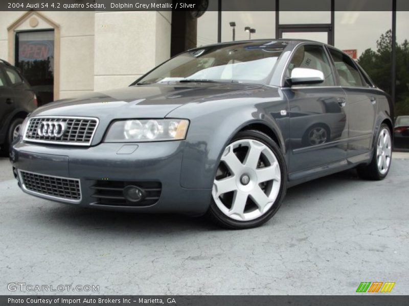 Front 3/4 View of 2004 S4 4.2 quattro Sedan