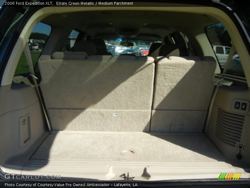 Estate Green Metallic / Medium Parchment 2006 Ford Expedition XLT