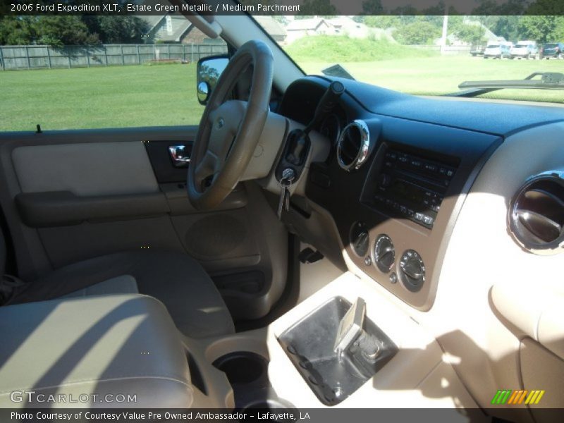 Estate Green Metallic / Medium Parchment 2006 Ford Expedition XLT