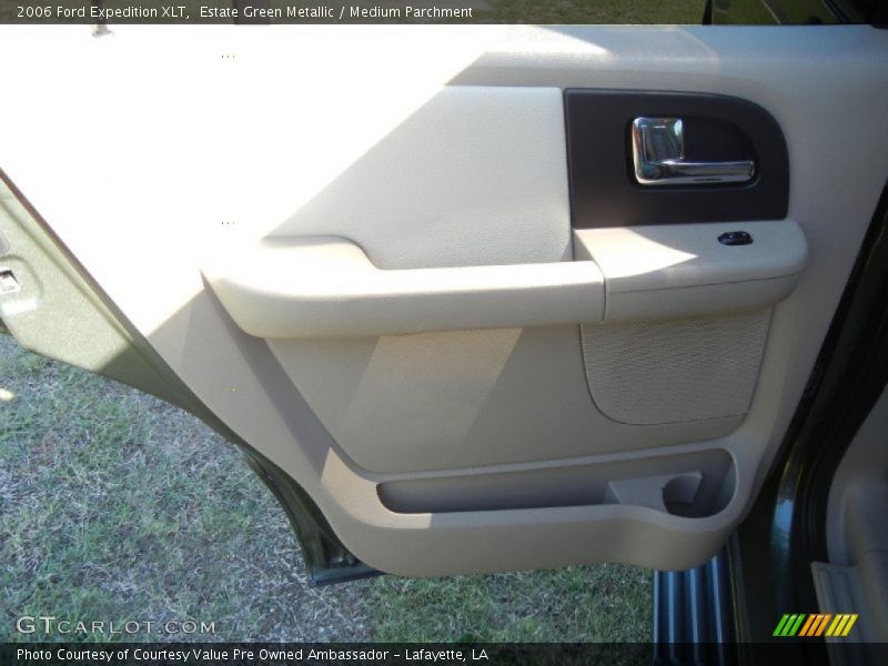 Estate Green Metallic / Medium Parchment 2006 Ford Expedition XLT
