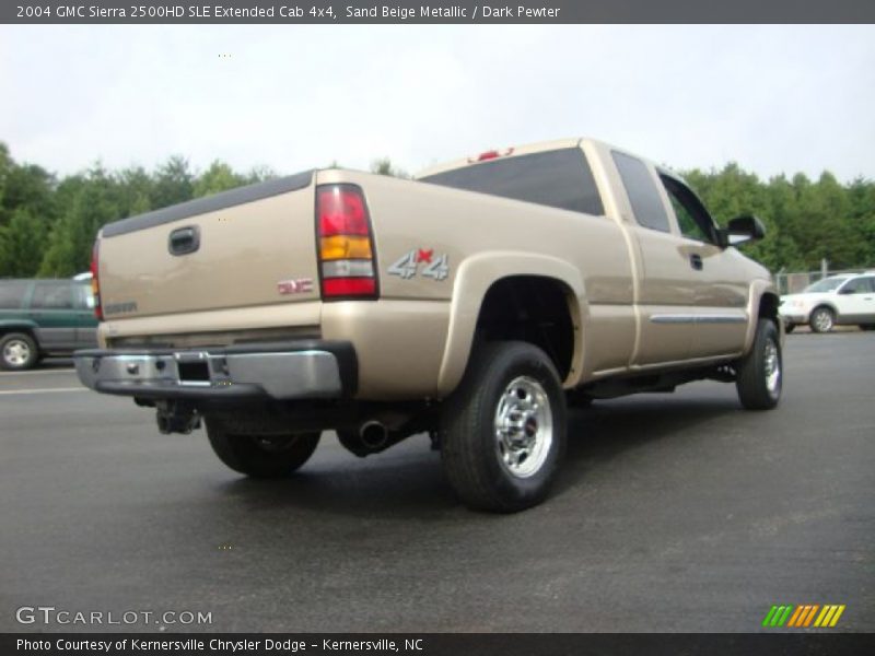 Sand Beige Metallic / Dark Pewter 2004 GMC Sierra 2500HD SLE Extended Cab 4x4