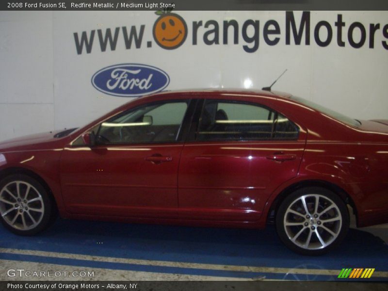 Redfire Metallic / Medium Light Stone 2008 Ford Fusion SE