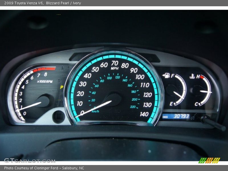 Blizzard Pearl / Ivory 2009 Toyota Venza V6