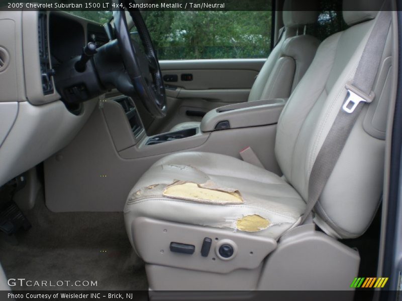 Sandstone Metallic / Tan/Neutral 2005 Chevrolet Suburban 1500 LT 4x4