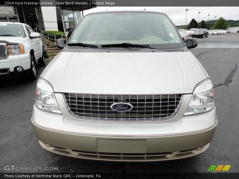 Silver Birch Metallic / Pebble Beige 2004 Ford Freestar Limited
