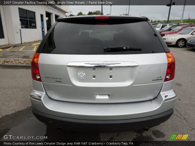 Bright Silver Metallic / Pastel Slate Gray 2007 Chrysler Pacifica Touring AWD