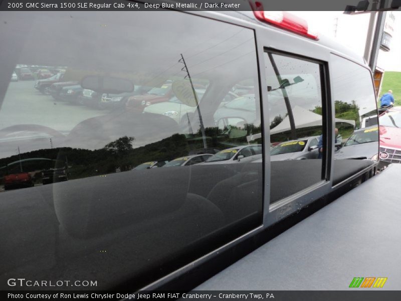 Deep Blue Metallic / Dark Pewter 2005 GMC Sierra 1500 SLE Regular Cab 4x4