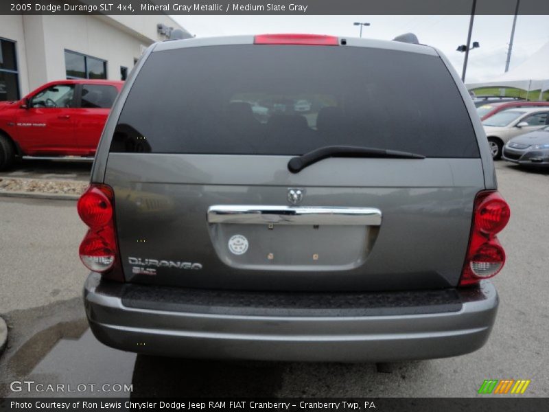 Mineral Gray Metallic / Medium Slate Gray 2005 Dodge Durango SLT 4x4