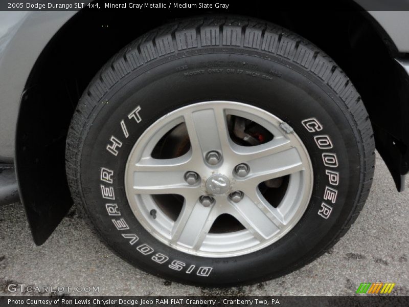 Mineral Gray Metallic / Medium Slate Gray 2005 Dodge Durango SLT 4x4
