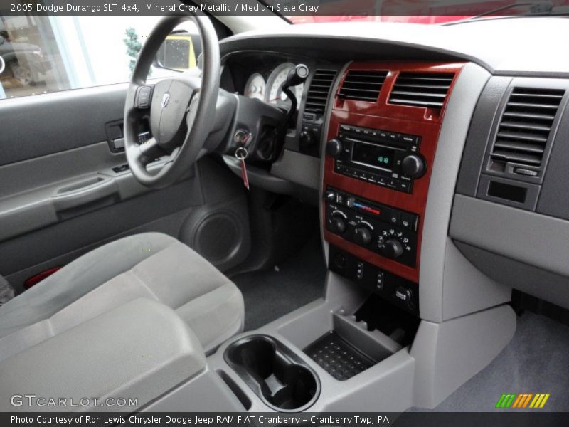 Mineral Gray Metallic / Medium Slate Gray 2005 Dodge Durango SLT 4x4